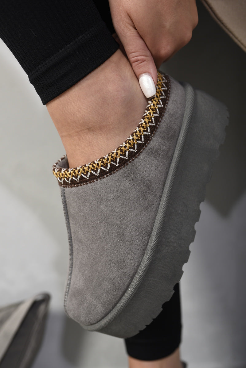 Aztec Detail Low Ankle Platform Slipper Boots